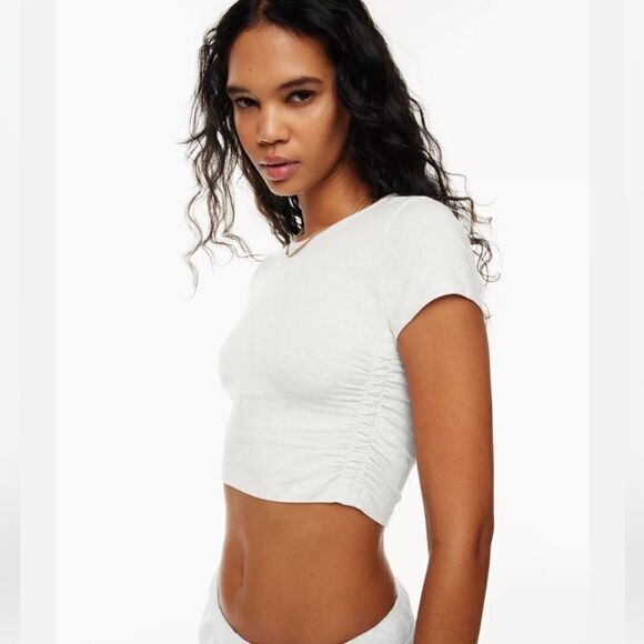 Aritzia TNA Chill Malibu Cropped T-Shirt in Orange Sz Medium - Picture 7 of 8